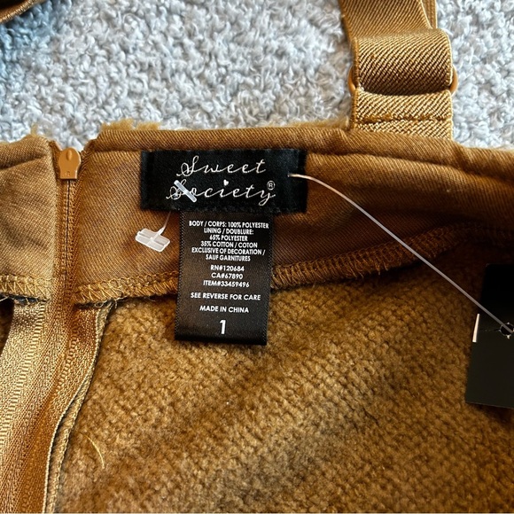 Charming Brown Bear Mini Dress with Hood - Picture 8 of 9